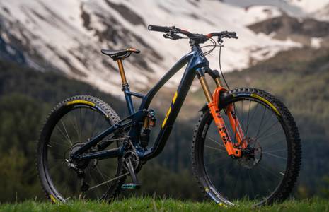 Nový nespoutaný Force Carbon