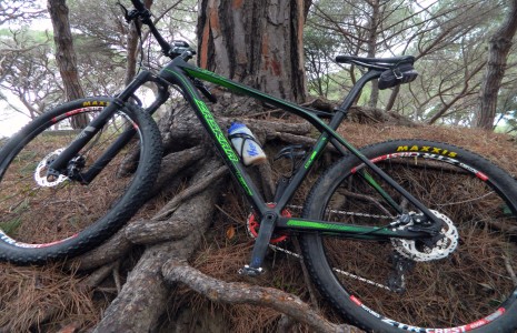 GT Zaskar Carbon 27,5 – testováno v Brně i v Toskánsku