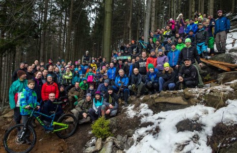 Díky všem dobrovolníkům Rychlebských stezek!